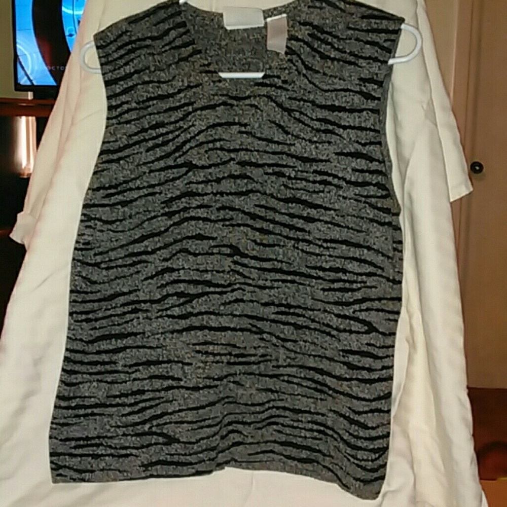 Sweater vest with cardigan